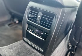 BMW 3 Series 330E M SPORT 28