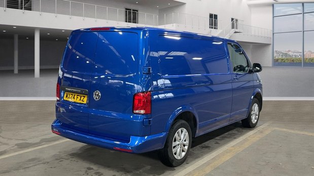 Volkswagen Transporter AUTO SWB L1H1 Low Roof Highline T28 Air 47