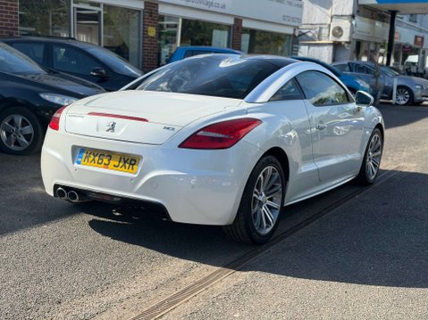 Peugeot RCZ 2.0 RCZ Sport HDi 2dr 6
