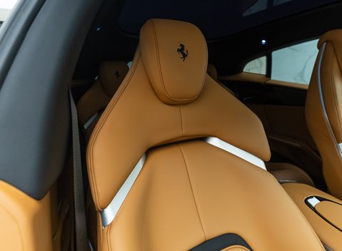 Ferrari Purosangue 16