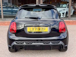 Mini Hatch 1.5 Cooper Sport 3dr 6
