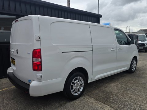 Vauxhall Vivaro L2H1 2900 SPORTIVE S/S 6