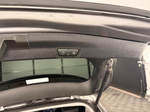 Alfa Romeo Stelvio 2.0T Nero Edizione Auto Q4 AWD Euro 6 (s/s) 5dr 36