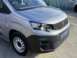 Peugeot e-Partner 800 50kWh Professional Premium + Standard Panel Van 5dr Electric Auto SWB ( 13