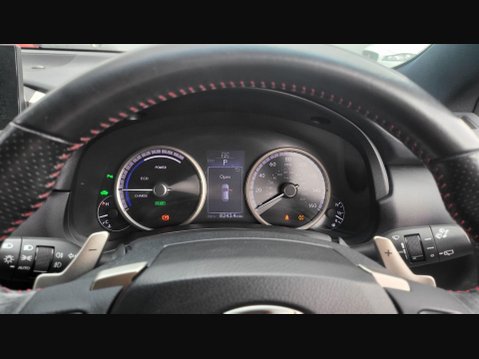 Lexus NX 300H F SPORT 20