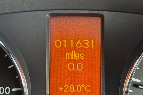 Mercedes-Benz Sprinter 516 Cdi 4x4 Lwb Hr Panel Van - Tail Lift / Air Con 40