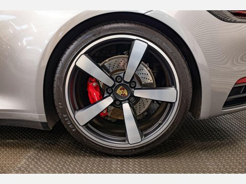 Porsche 911 3.0T 992 Carrera S PDK Euro 6 (s/s) 2dr 12