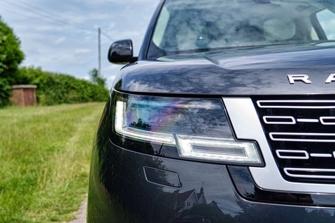 Land Rover Range Rover D350 Autobiography 18