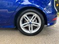 Ford Focus ZETEC S 23