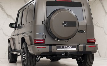 Mercedes-Benz G Series AMG Line Premium Plus 3