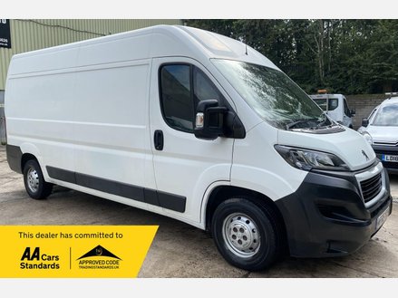 Peugeot Boxer 2.2 HDi 335 Professional Panel Van 5dr Diesel Manual L3 H2 Euro 5 (130 ps)