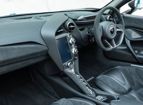 McLaren 720S Performance Spider 23