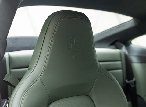 Porsche 911 GT3 TOURING (992.2) 12