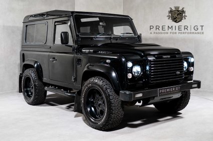 Land Rover Defender 90 TD XS STATION WAGON. TWISTED EDITION. TWISTED UPGRADES. HEATED SEATS. 