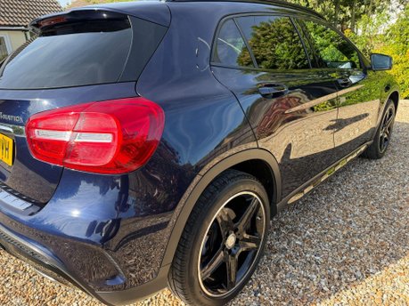 Mercedes-Benz GLA 2.1 GLA220d AMG Line (Premium) 7G-DCT 4MATIC Euro 6 (s/s) 5dr 8