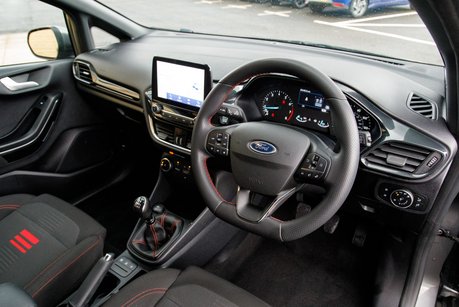 Ford Fiesta ST-LINE MHEV