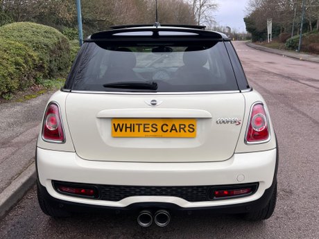 Mini Hatch 1.6 Cooper S Auto Euro 5 3dr 9