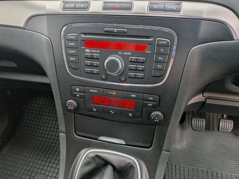 Ford Galaxy 1.6 TDCi Zetec Euro 5 (s/s) 5dr 10