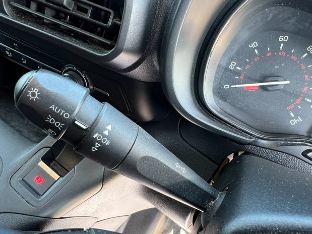 Citroen Berlingo SWB L1H1 Low Roof Enterprise Air Con Sensors Tow Bar EURO 6 40