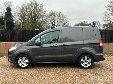 Ford Transit Courier LIMITED 6
