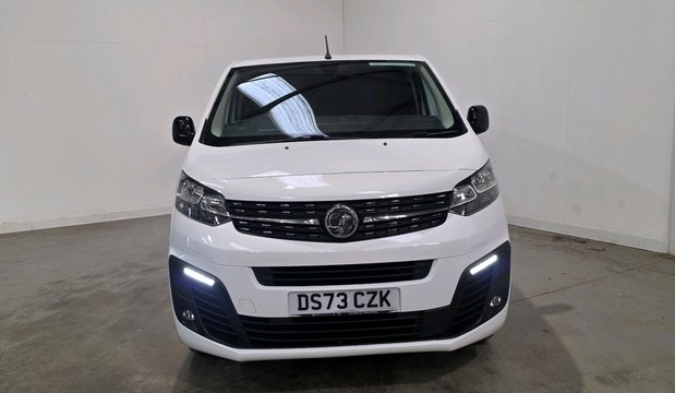 Vauxhall Vivaro VIVARO L2 DIESEL 3100 2.0d 145PS Pro H1 Van