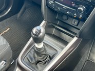 Suzuki Vitara SZ-T BOOSTERJET MHEV 27