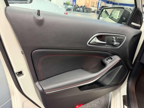 Mercedes-Benz A Class 2.0 A45 AMG (Premium) Hatchback 5dr Petrol SpdS DCT 4MATIC Euro 6 (s/s) (38 49