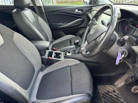 Vauxhall Grandland X BUSINESS EDITION NAV 15