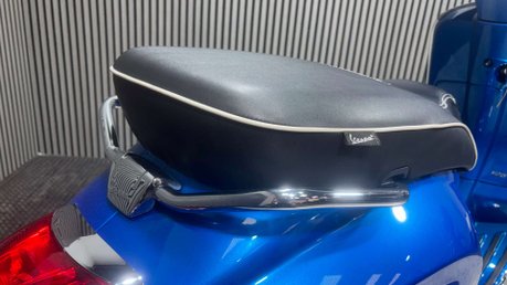 Piaggio Vespa Sprint 2014 9K EXCELLENT CONDITION LEARNER LEGAL NEW MOT 125CC 40