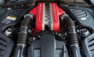 Ferrari GTC4 Lusso 30