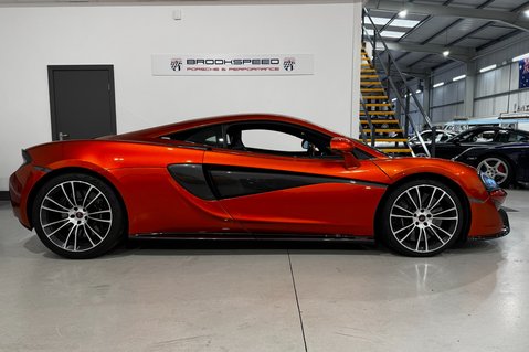 McLaren 570S V8 SSG 2
