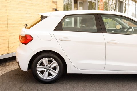 Audi A1 SPORTBACK TFSI SE 7