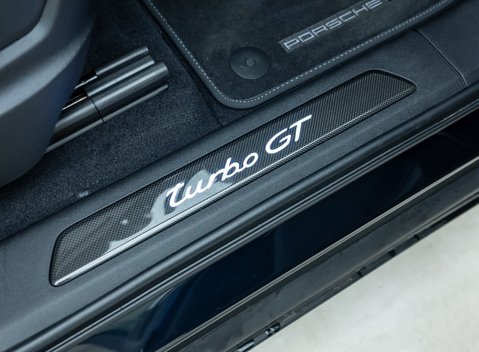 Porsche Cayenne Turbo GT 22