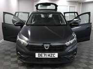 Dacia Sandero ESSENTIAL SCE 7