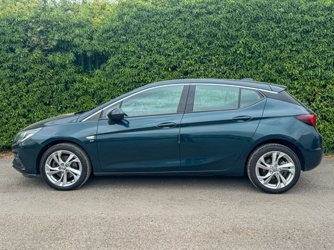 Vauxhall Astra 1.6 CDTi BlueInjection SRi Hatchback 5dr Diesel Auto Euro 6 (136 ps) 31