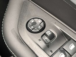 Peugeot 208 1.2 208 Allure Premium+ PureTech SS 5dr 54