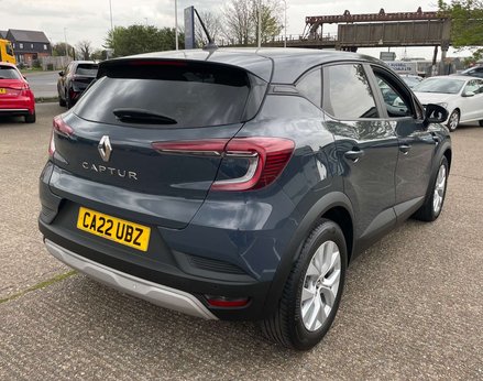 Renault Captur 1.0 Captur Iconic Edition TCe 5dr 9