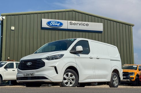 Ford Transit Custom SWB L1H1 Low Roof Limited 300 Air Con Alloys Cam Sensors EURO 6