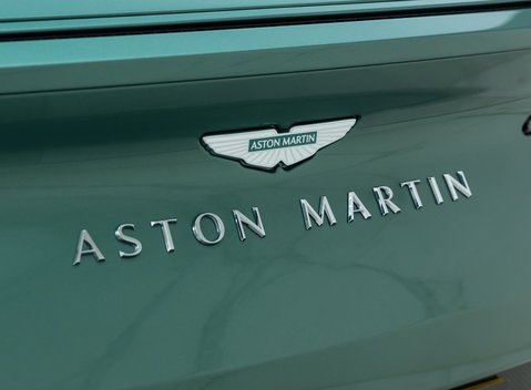 Aston Martin DB12 Coupe 38