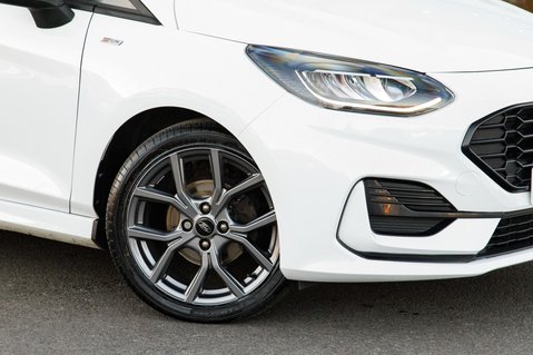 Ford Fiesta ST-LINE 11