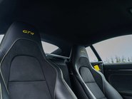 Porsche 718 GT4 PDK 11