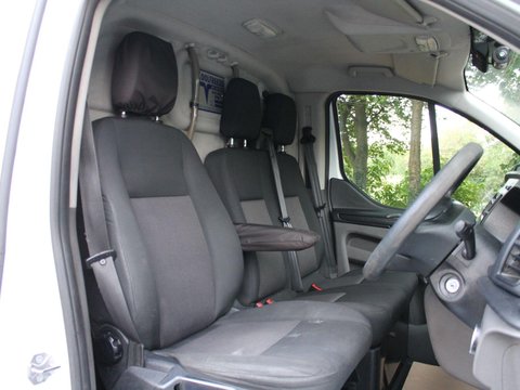 Ford Transit Custom 2.0 300 EcoBlue L2 H2 Euro 6 5dr 11