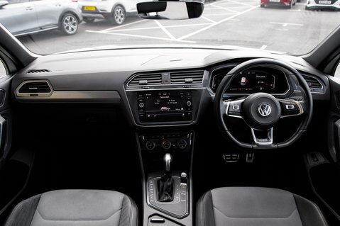 Volkswagen Tiguan R-LINE TECH TDI DSG 3