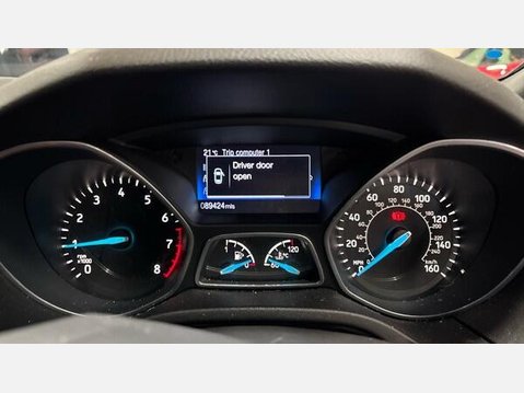 Ford Focus 1.5T EcoBoost ST-Line Euro 6 (s/s) 5dr 7