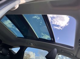 Hyundai TUCSON 1.6 Tucson Ultimate TGDi HEV Auto 5dr 94