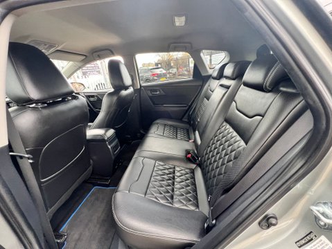 Toyota Auris VVT-I GB25 61