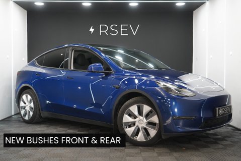 Tesla Model Y LONG RANGE AWD One Owner Deep Metallic Blue Adaptive LEDs Pano Roof VAT Q 