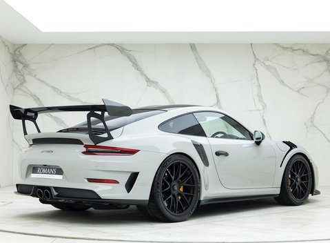 Porsche 911 GT3 RS Weissach (991.2) 7