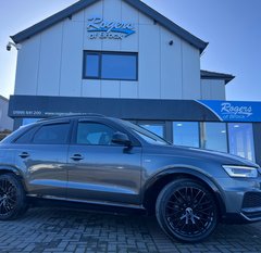 Audi Q3 2.0 TDI QUATTRO BLACK EDITION AUTO 1
