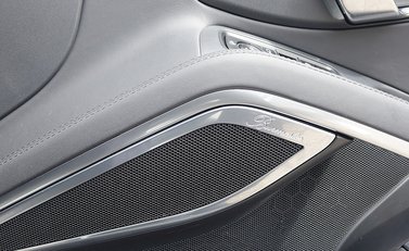 Porsche 911 (991) Turbo S 22